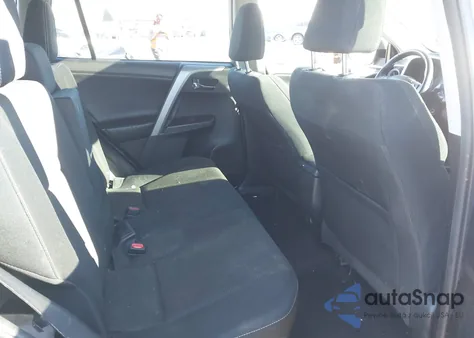 2017 Toyota Rav4 Xle z USA, uszkodzony, nr VIN 2T3WFREVXHW376066